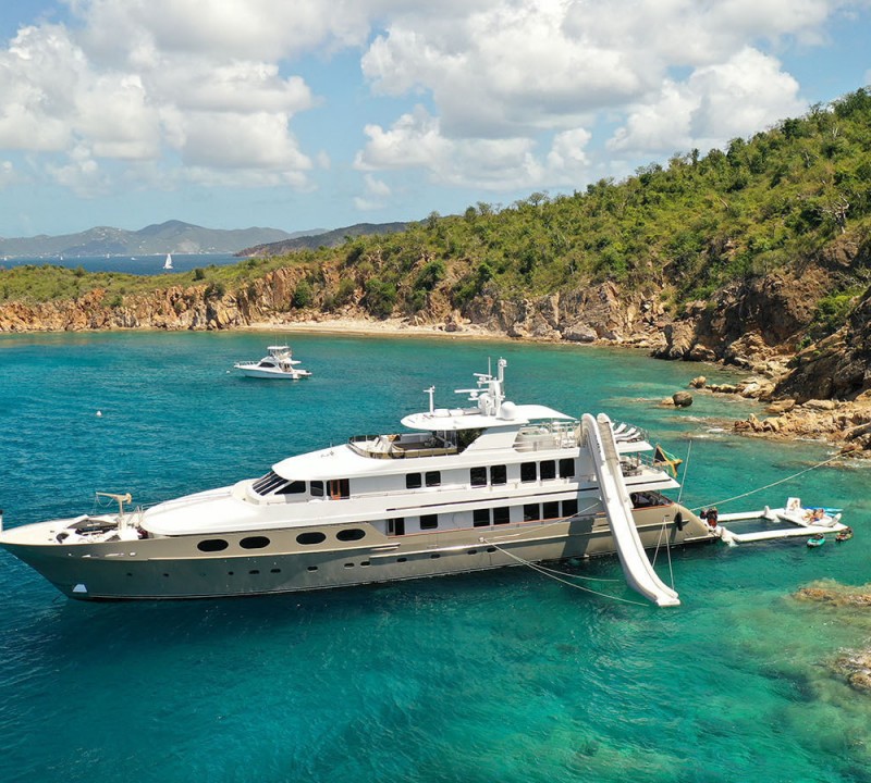 luxury yacht cruises caribbean